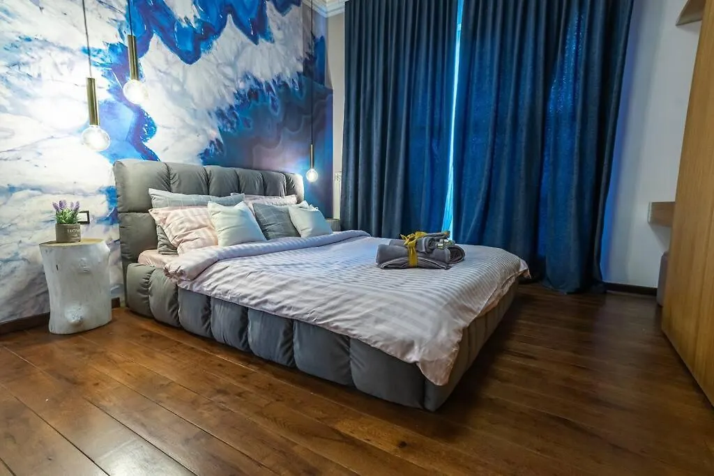 Top Central Design, 2 Bedroom, Ndk, Free Secured Parking Sofia
