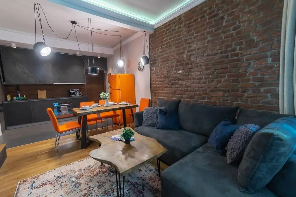 Top Central Design, 2 Bedroom, Ndk, Free Secured Parking Sofia Bulgaria